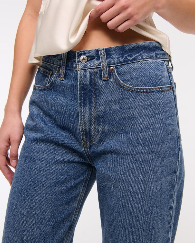 Mid rise slouchy jeans